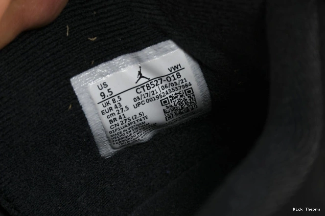 Kicktheory CT8527-018 Black Jordan Retro Game Royal 4 0810